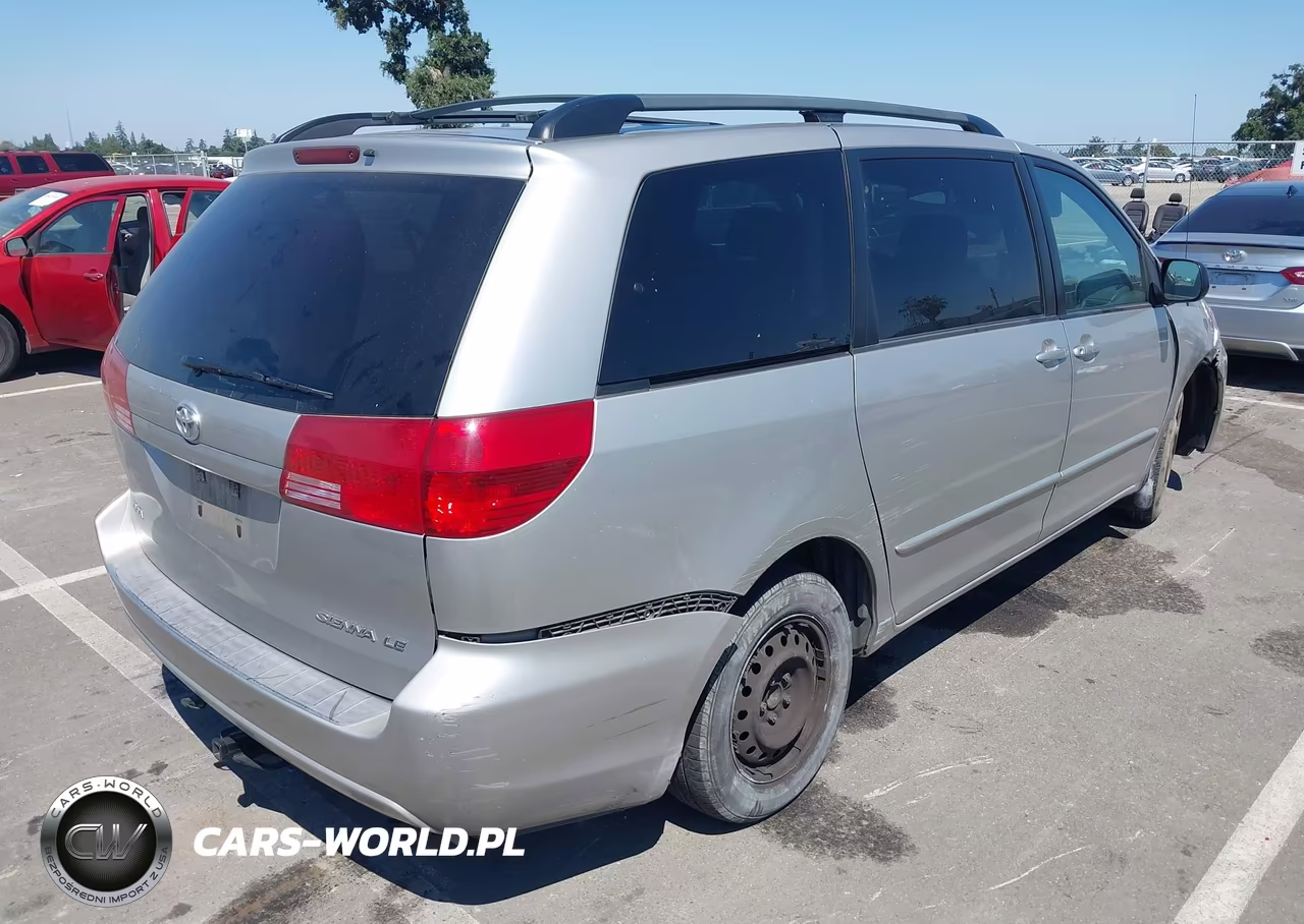 2005 Toyota Sienna Le VIN:5TDZA23CX5S367109 - 4
