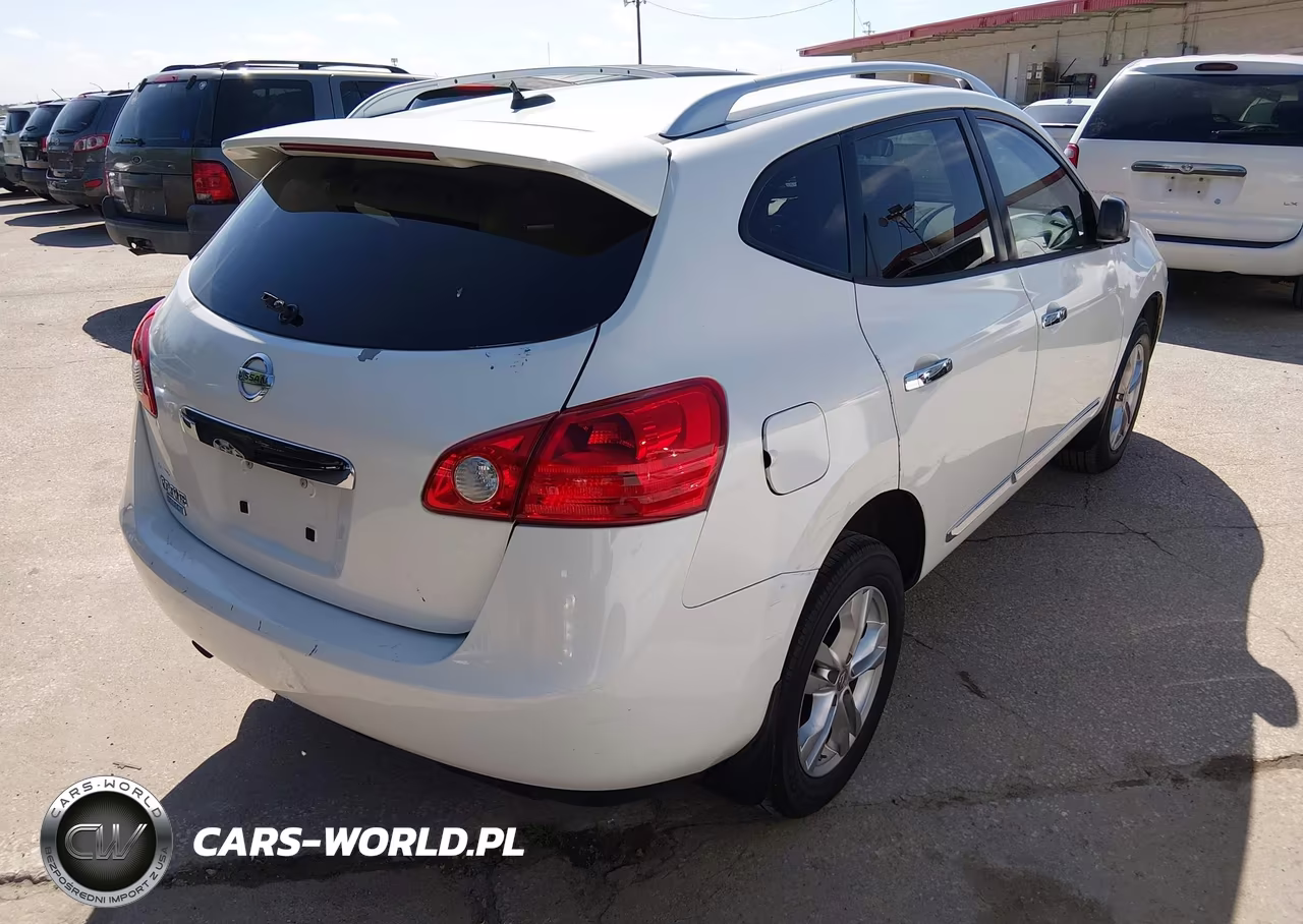 2015 Nissan Rogue Select S VIN:JN8AS5MT4FW152020 - 4