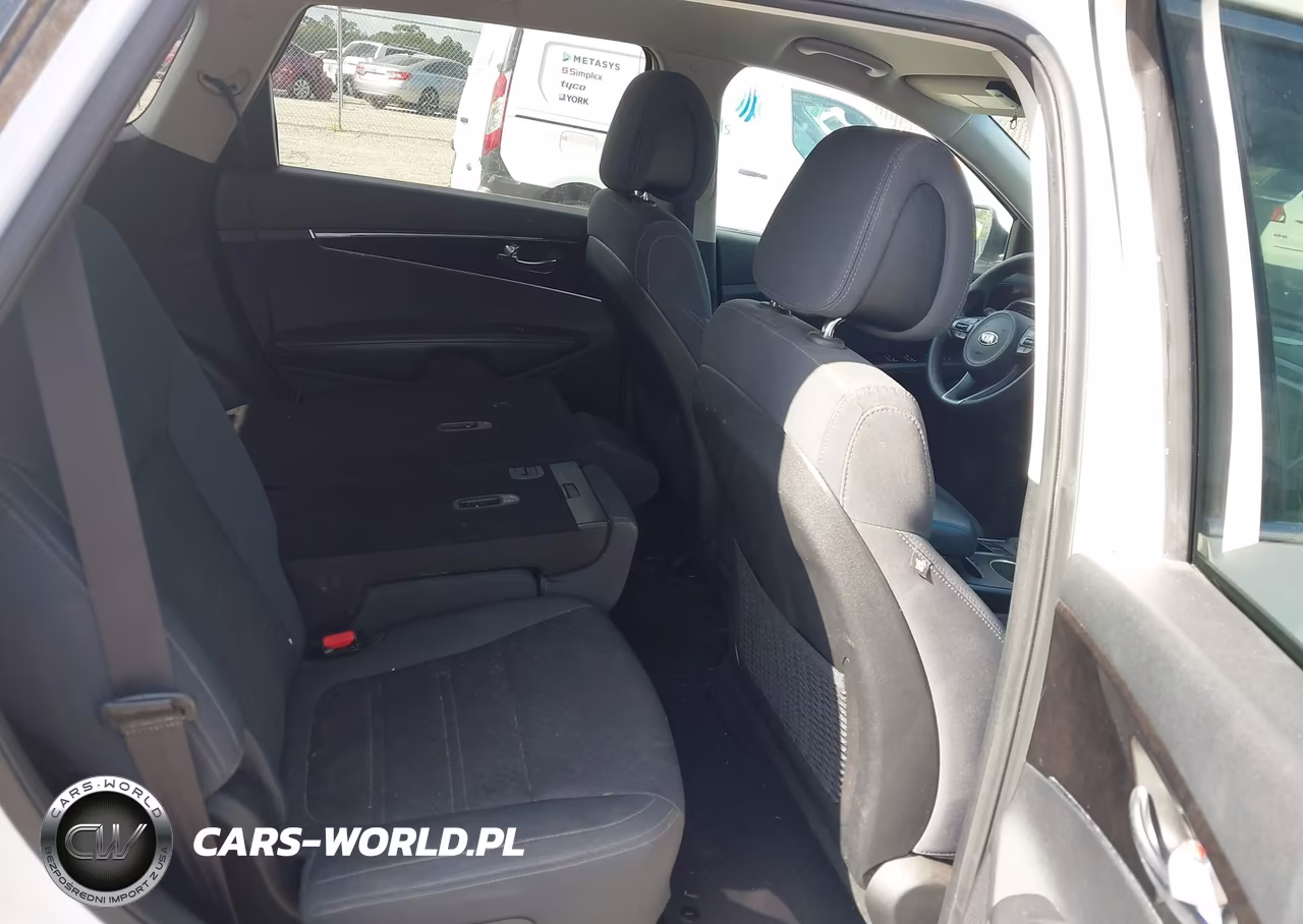 2016 Kia Sorento 3.3L Lx VIN:5XYPG4A51GG141451 - 8