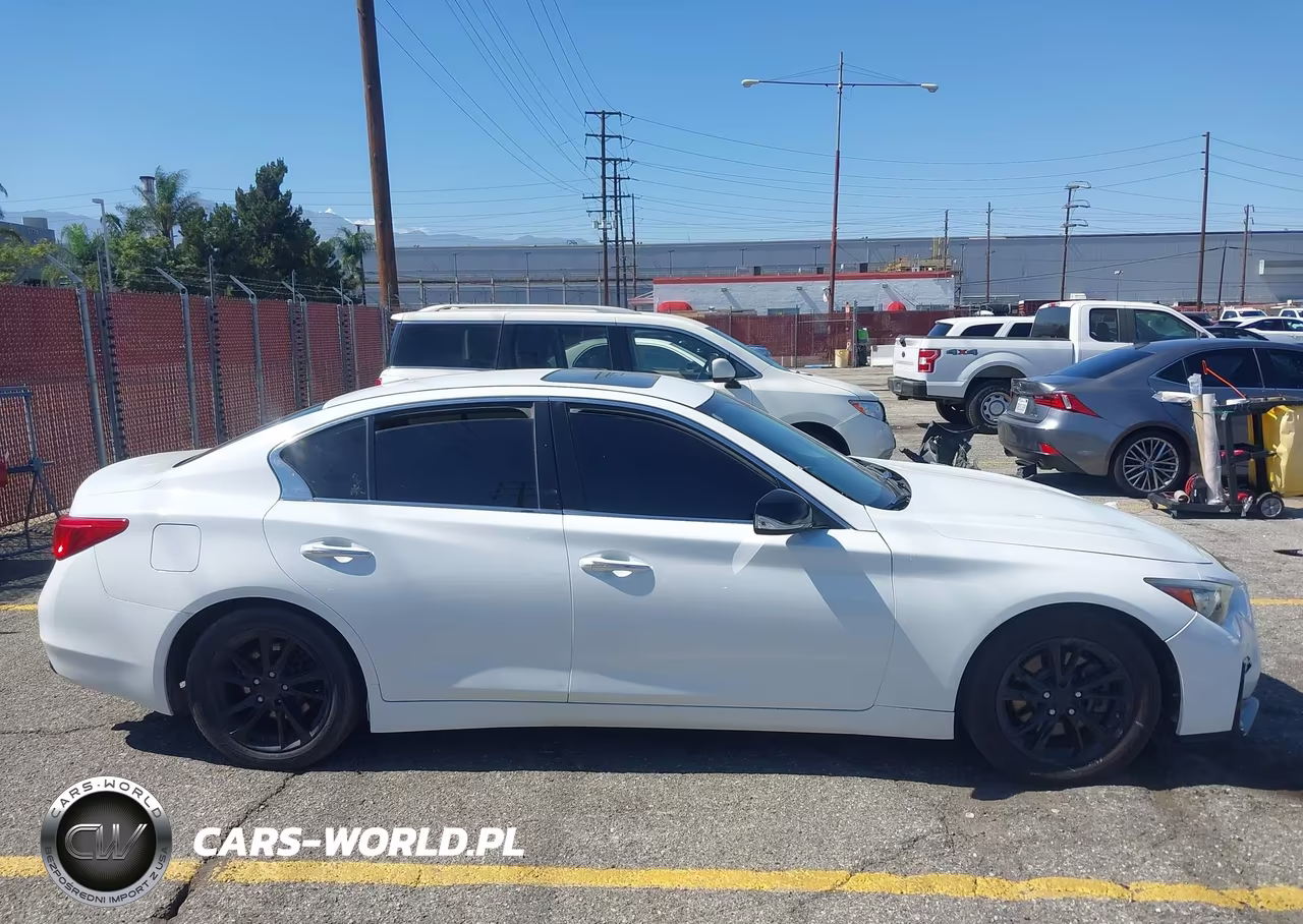 2015 Infiniti Q50 Hybrid Premium VIN:JN1AV7AP5FM790734 - 13