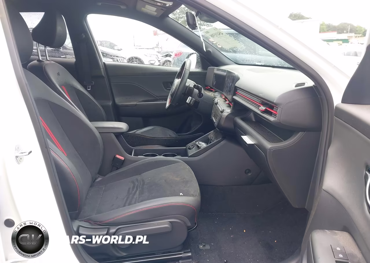 2025 Hyundai Kona N Line S VIN:KM8HB3A37SU209556 - 5