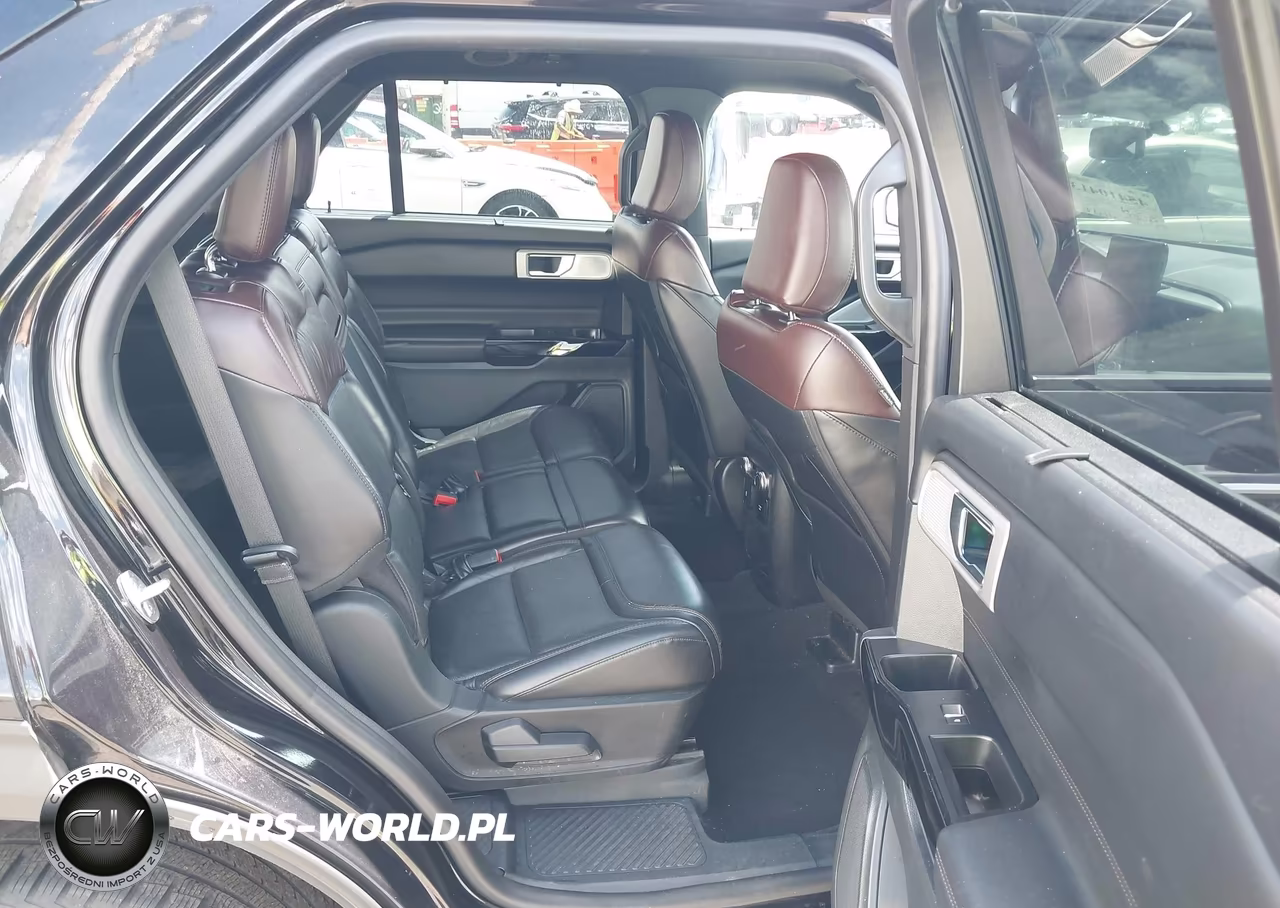 2021 Ford Explorer Platinum VIN:1FM5K8HC7MGC06745 - 8