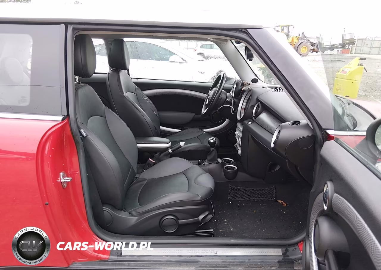 2009 Mini Cooper S VIN:WMWMF73569TT96671 - 5