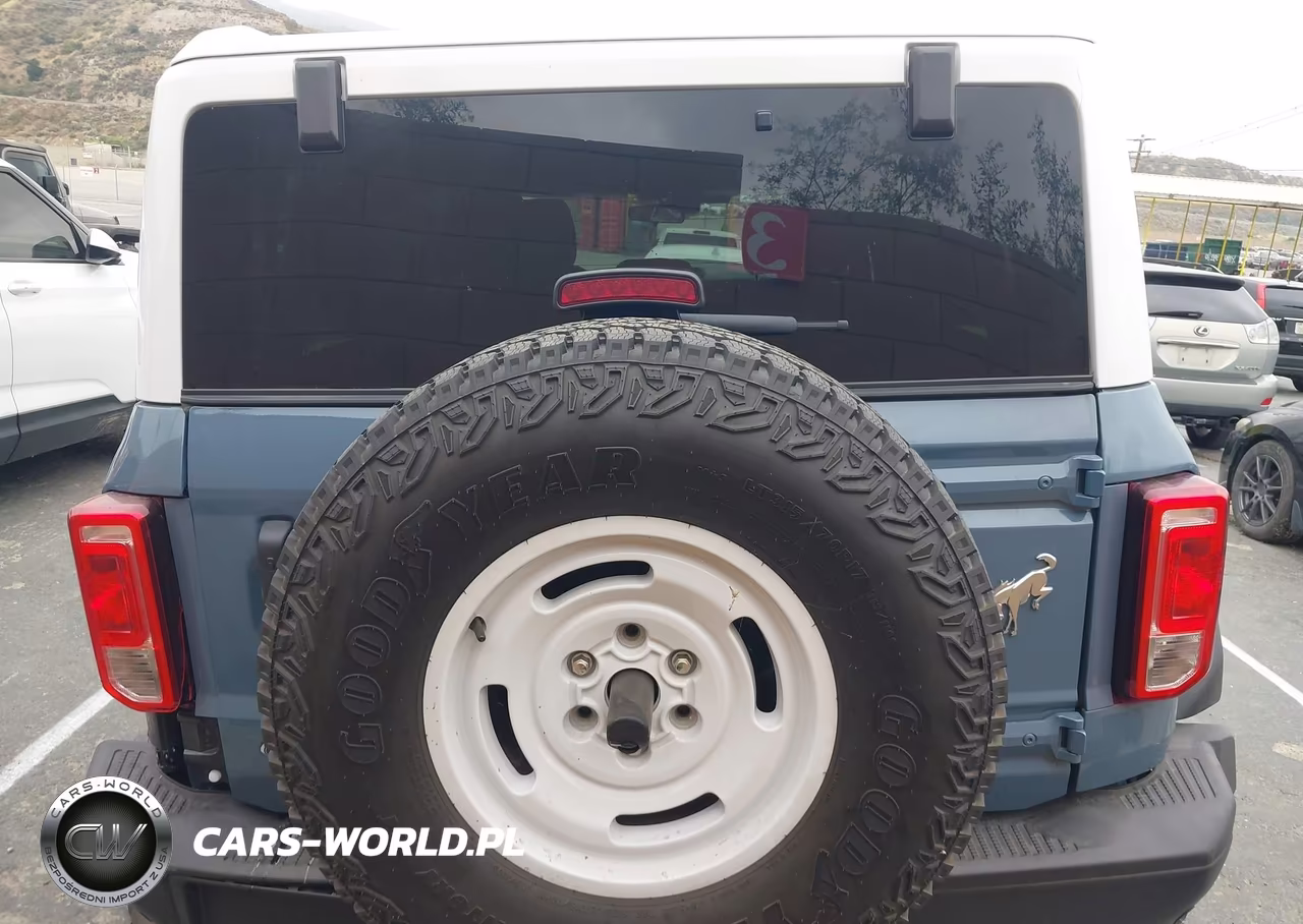 2025 Ford Bronco Heritage Edition VIN:1FMEE4DP7SLB65742 - 17