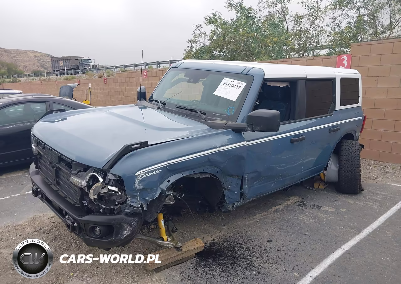 2025 Ford Bronco Heritage Edition VIN:1FMEE4DP7SLB65742 - 6