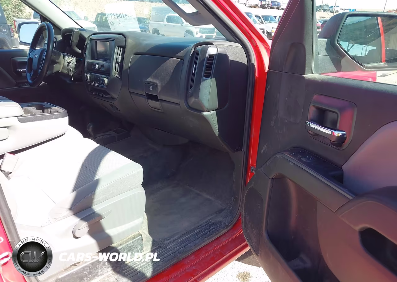 2018 Chevrolet Silverado 1500 Work Truck VIN:1GCUKNEC9JF249777 - 5