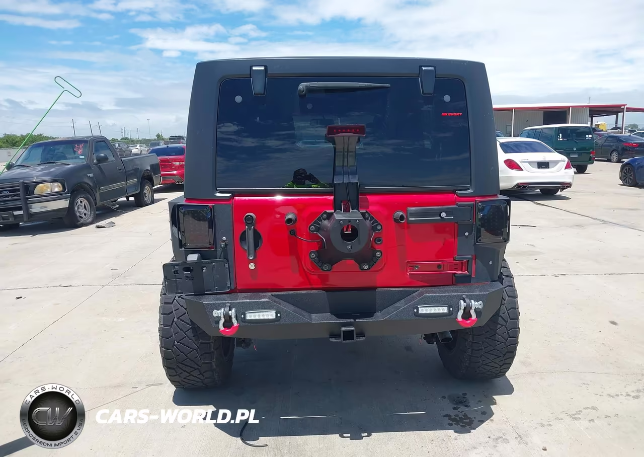 2014 Jeep Wrangler Unlimited Sport VIN:1C4HJWDG0EL295245 - 16