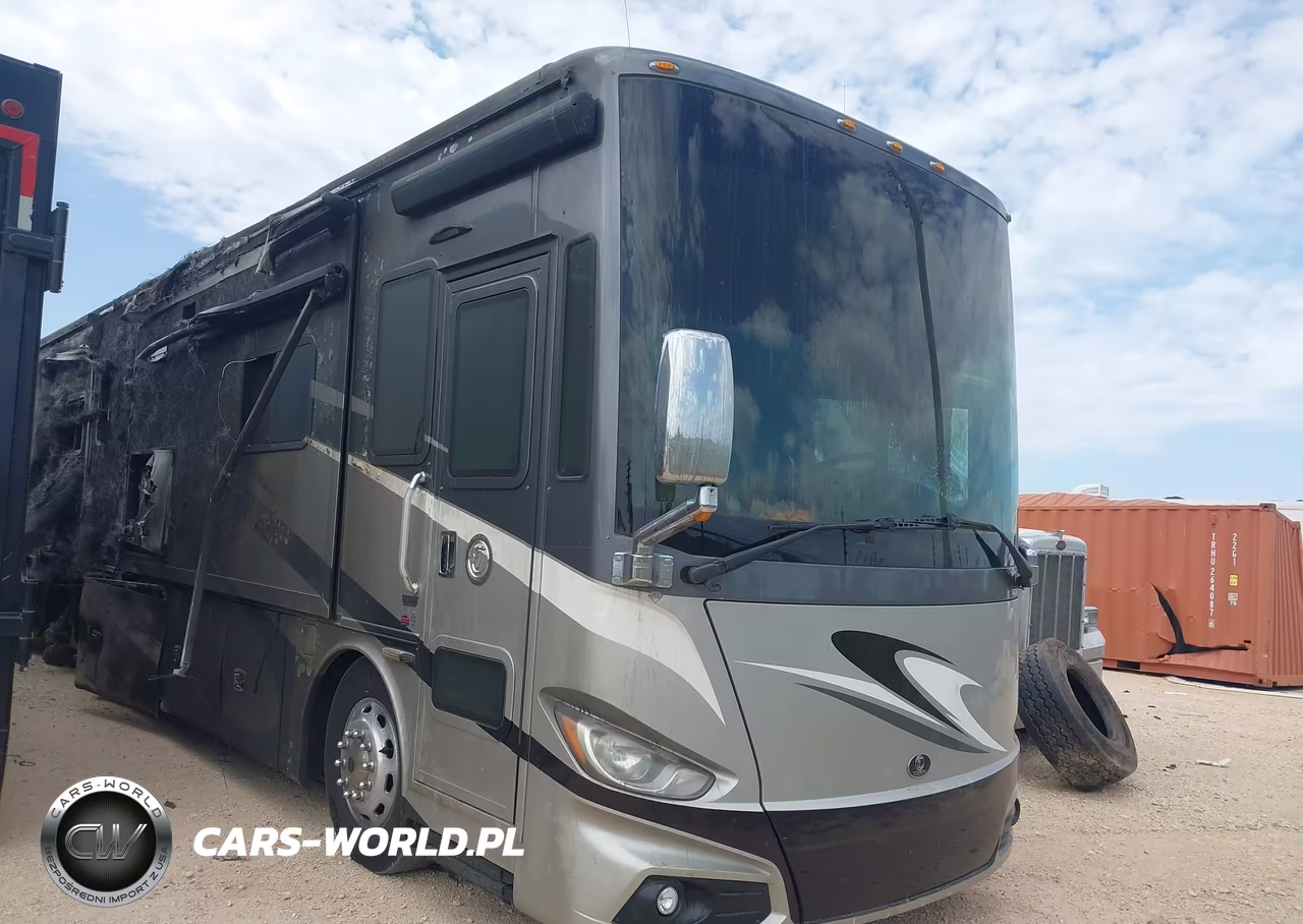 2017 Freightliner Chassis Xc
