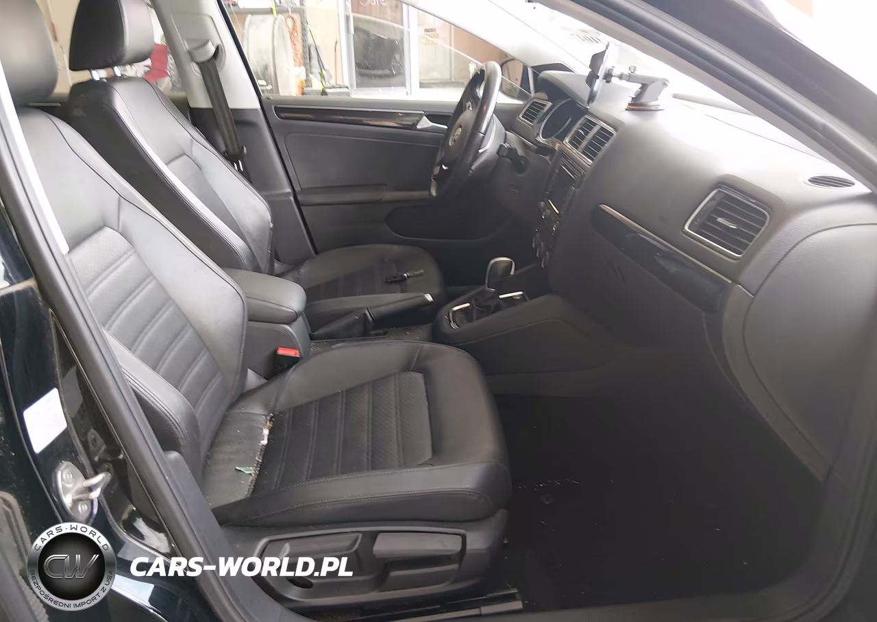 2015 Volkswagen Jetta 1.8T Sel VIN:3VWL07AJ9FM259408 - 5