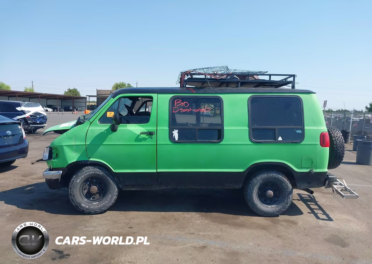 1997 Dodge Ram Van 2500 Commercial VIN:2B6HB21X9VK566916 - 14
