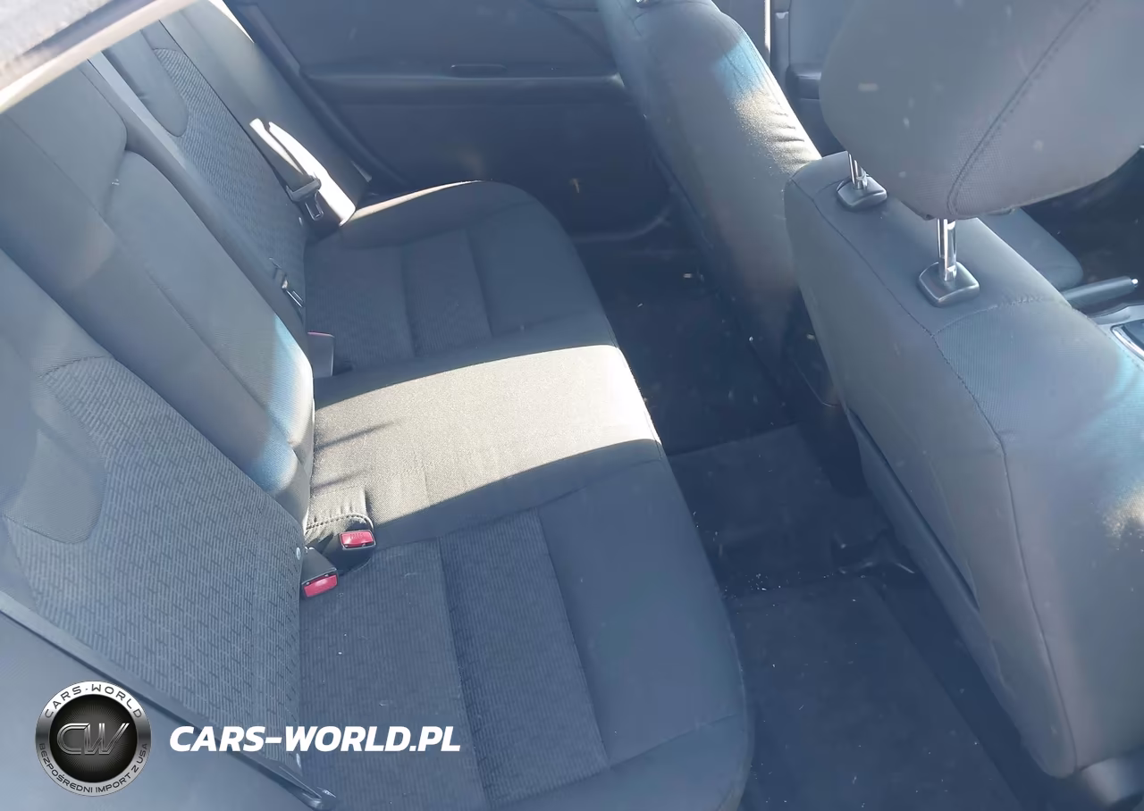 2011 Ford Fusion Se VIN:3FAHP0HAXBR340017 - 8