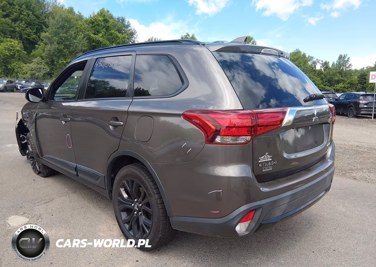 2018 Mitsubishi Outlander Es-Le-Se-Sel VIN:JA4AZ3A35JZ068984 - 3