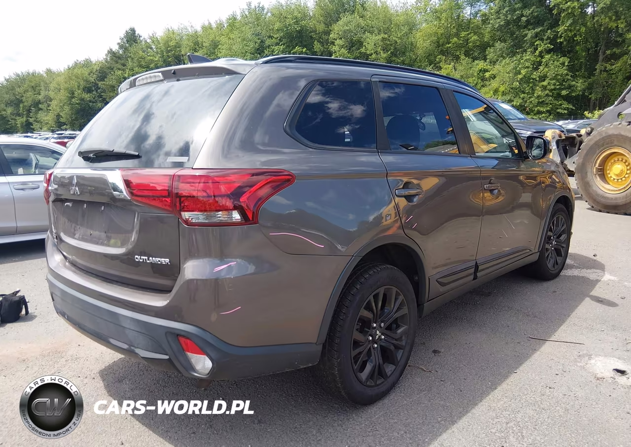 2018 Mitsubishi Outlander Es-Le-Se-Sel VIN:JA4AZ3A35JZ068984 - 4