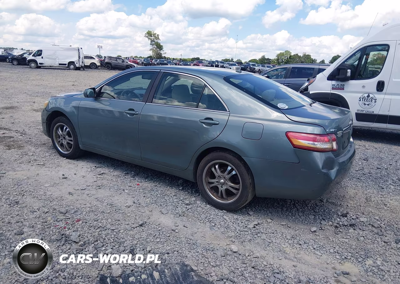 2011 Toyota Camry Xle VIN:4T1BF3EK6BU585547 - 3