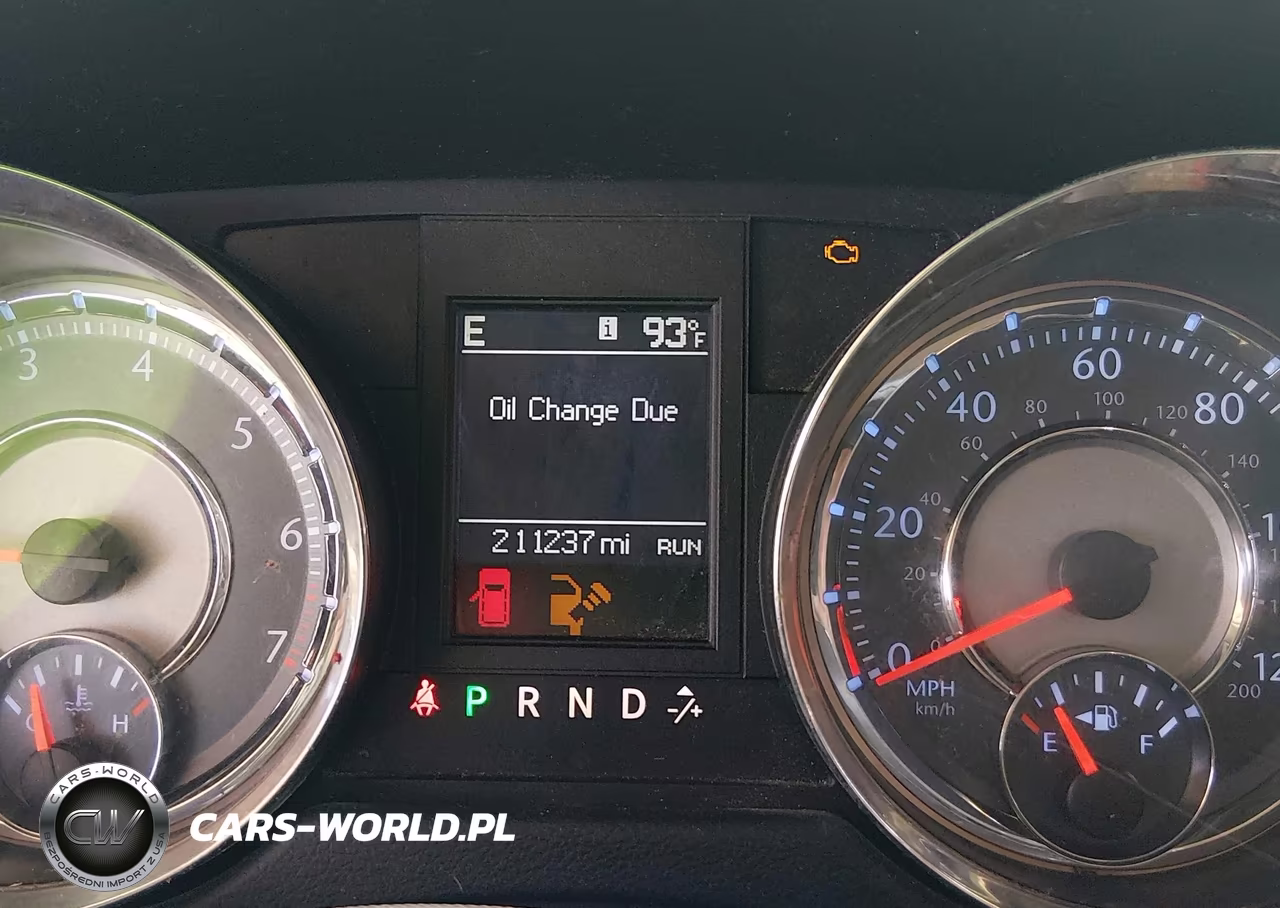 2011 Chrysler Town & Country Limited VIN:2A4RR6DG2BR785454 - 7