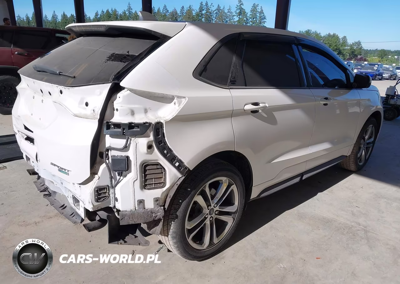 2015 Ford Edge Sport VIN:2FMPK3AP5FBB09241 - 4