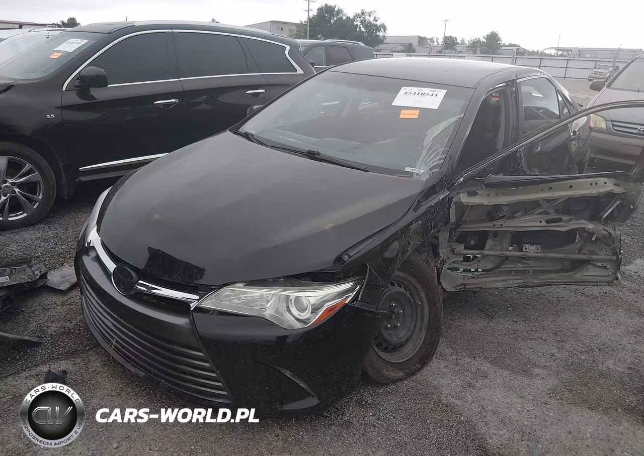 2016 Toyota Camry Le VIN:4T4BF1FK8GR526371 - 2