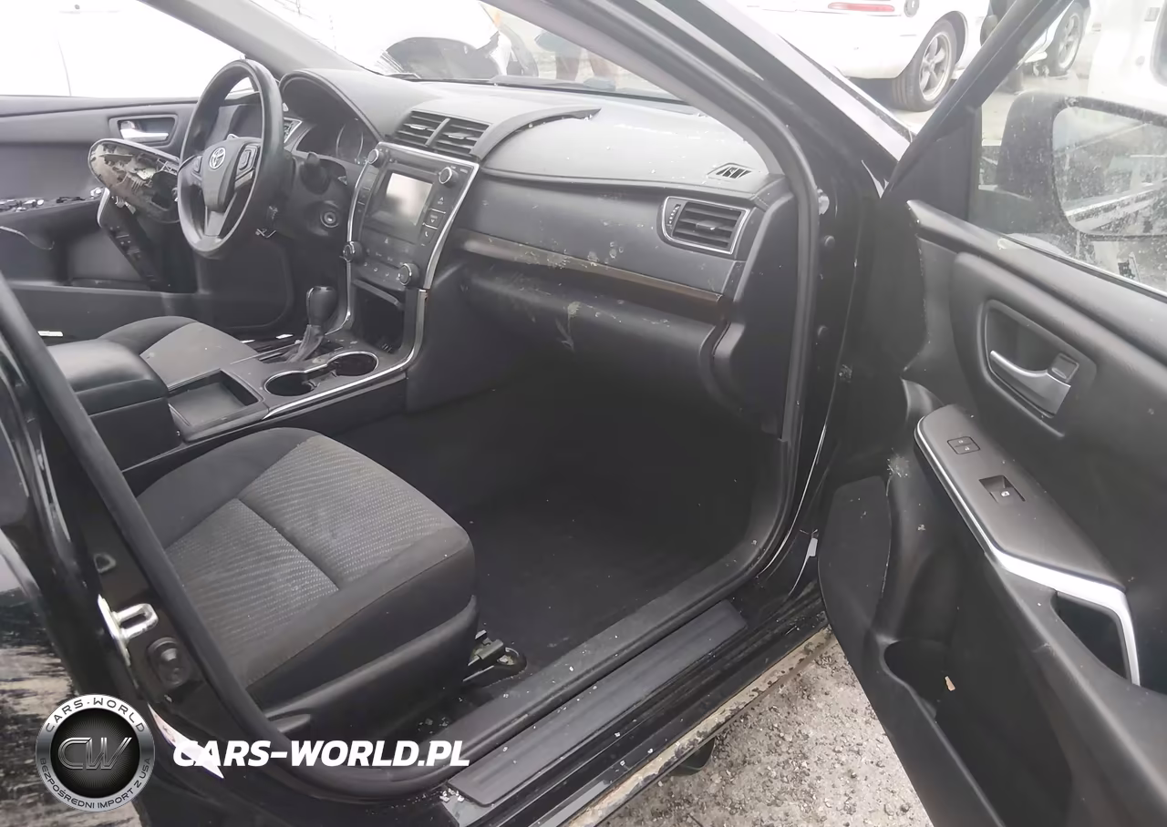 2016 Toyota Camry Le VIN:4T4BF1FK8GR526371 - 5