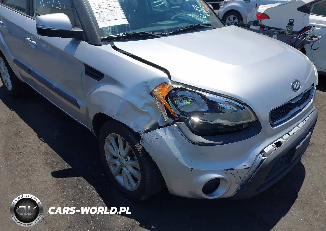 2013 Kia Soul + VIN:KNDJT2A66D7498809 - 6
