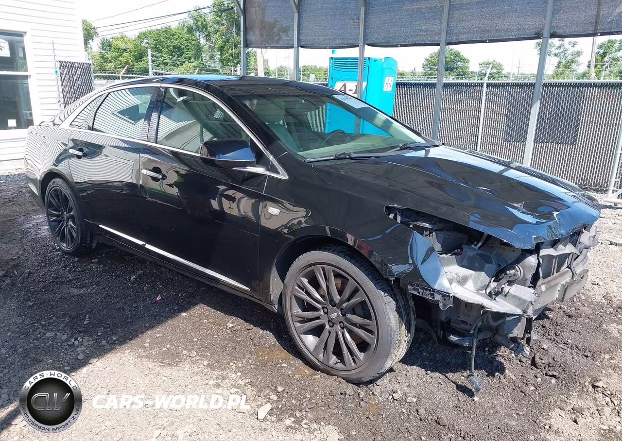 2018 Cadillac Xts Luxury – zdjęcie 1 z 17