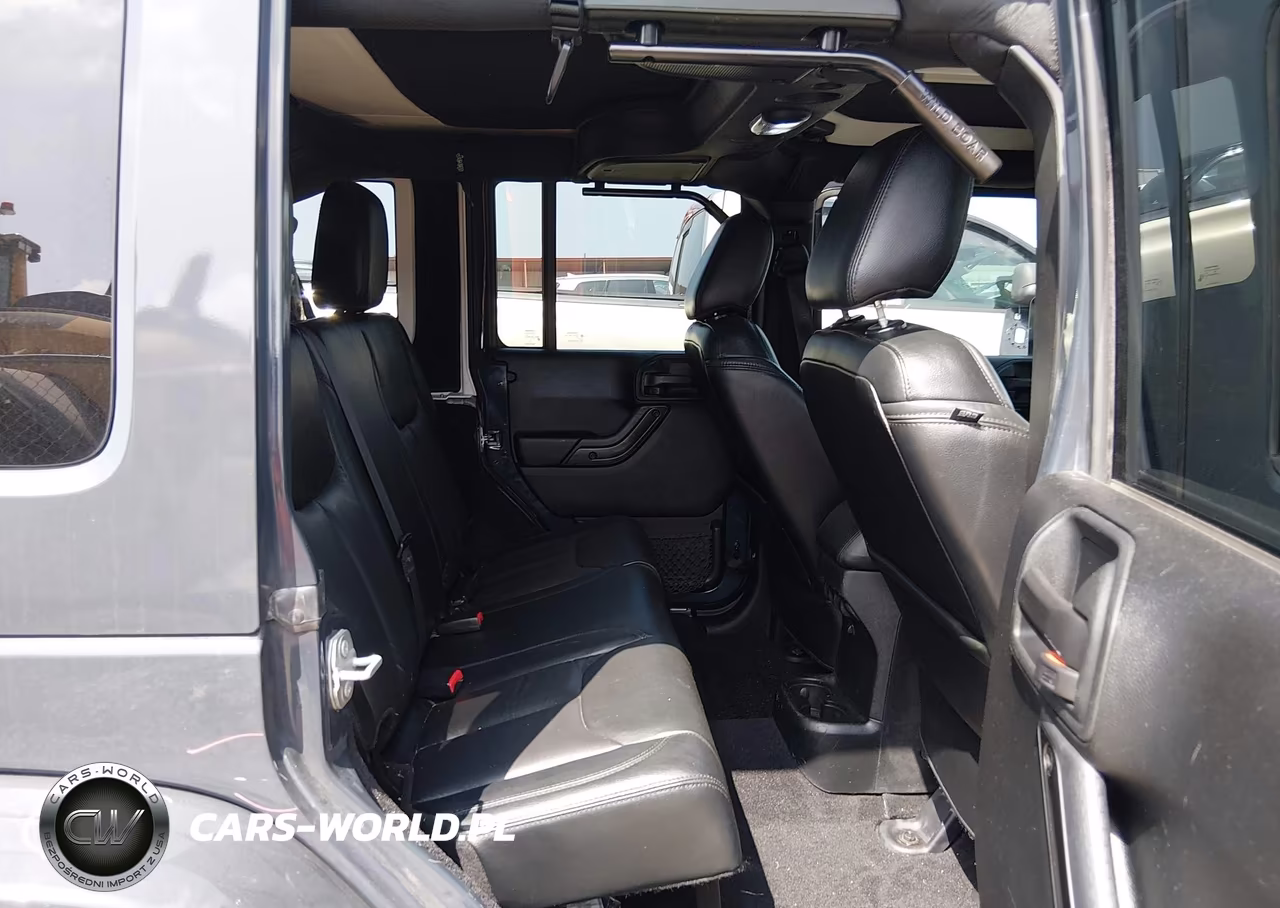 2017 Jeep Wrangler Unlimited Smoky Mountain 4X4 VIN:1C4HJWEG1HL685287 - 8