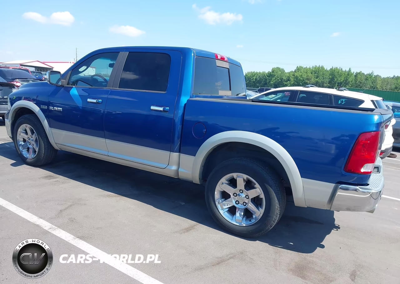 2010 Dodge Ram 1500 Laramie VIN:1D7RV1CT3AS173656 - 3