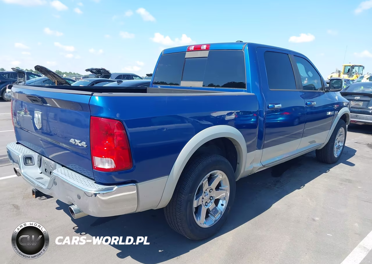 2010 Dodge Ram 1500 Laramie VIN:1D7RV1CT3AS173656 - 4