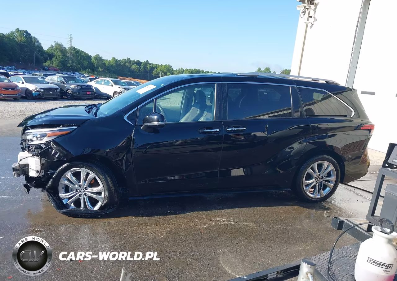 2023 Toyota Sienna Platinum VIN:5TDERKEC3PS178034 - 15