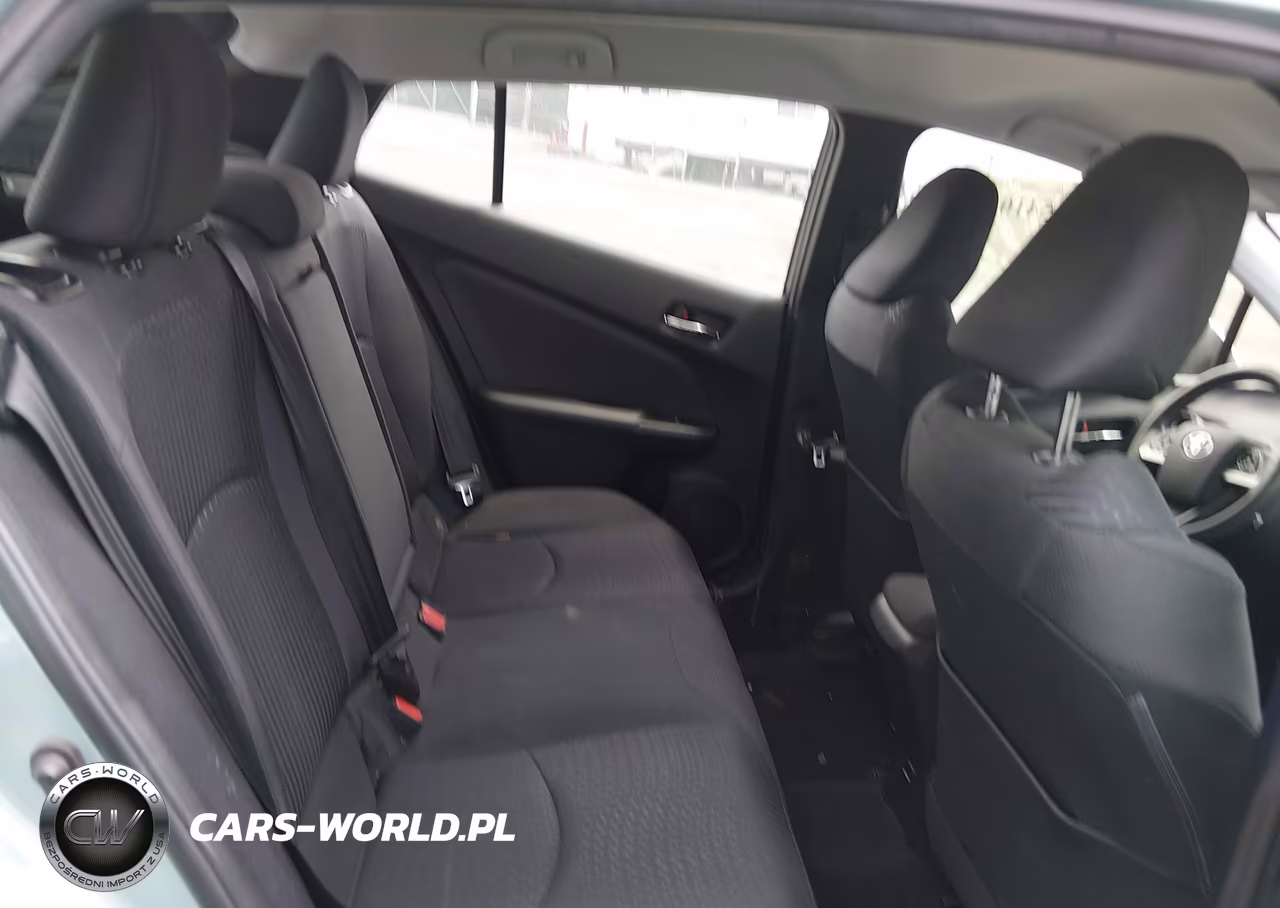 2016 Toyota Prius Two VIN:JTDKBRFU6G3019470 - 8