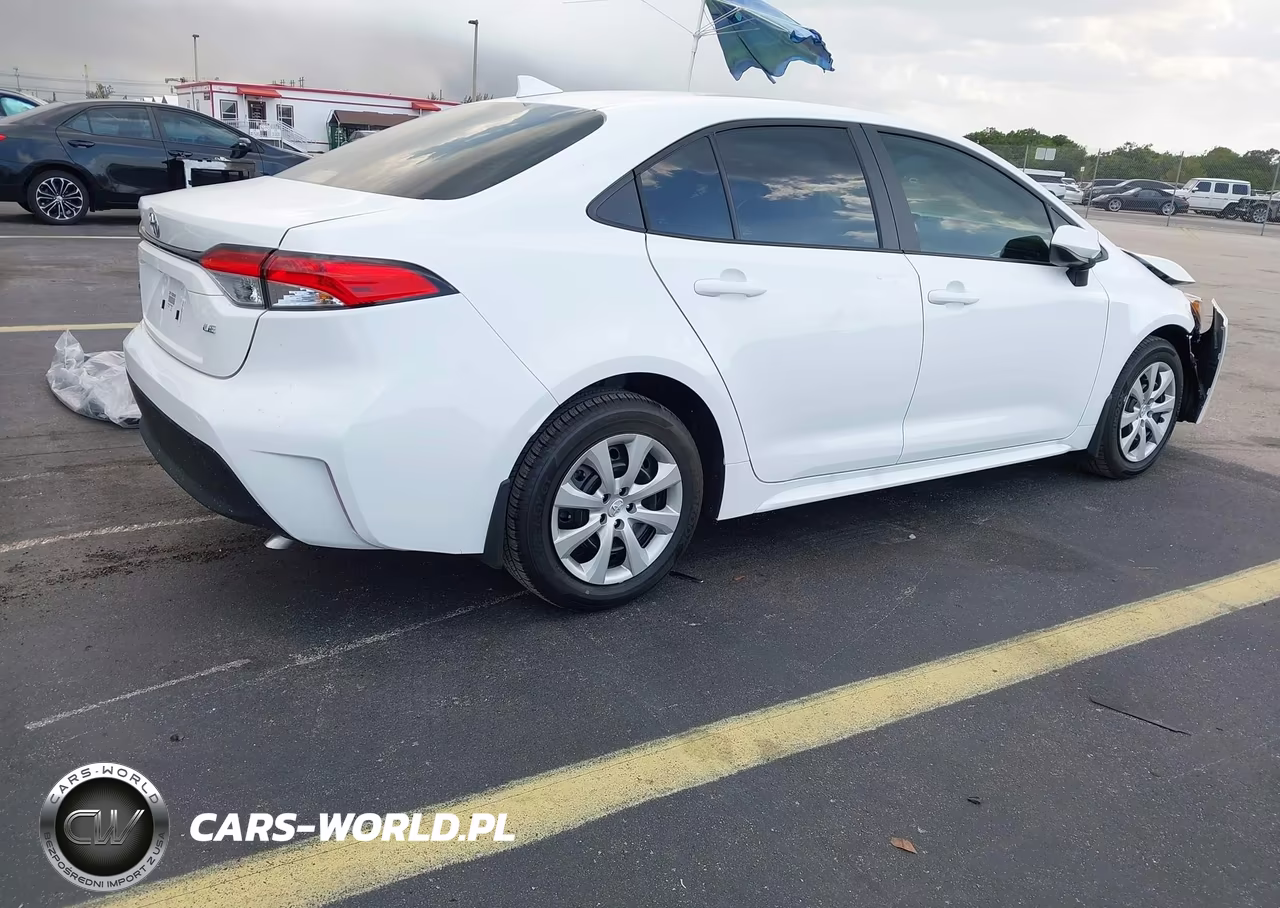 2026 Toyota Corolla Le VIN:5YFB4MDE5TP388914 - 4