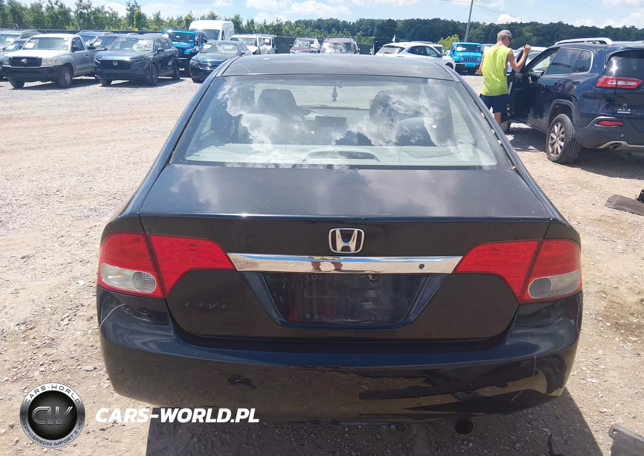 2009 Honda Civic Lx VIN:2HGFA16579H326596 - 16