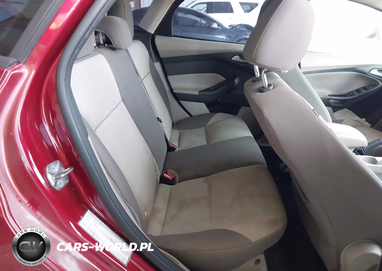 2014 Ford Focus Se VIN:1FADP3K2XEL444303 - 8