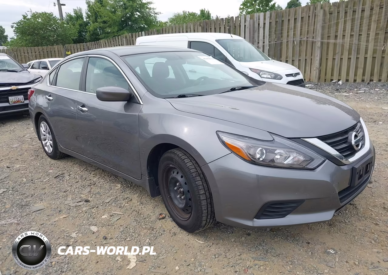 2018 Nissan Altima 2.5 S – zdjęcie 1 z 17
