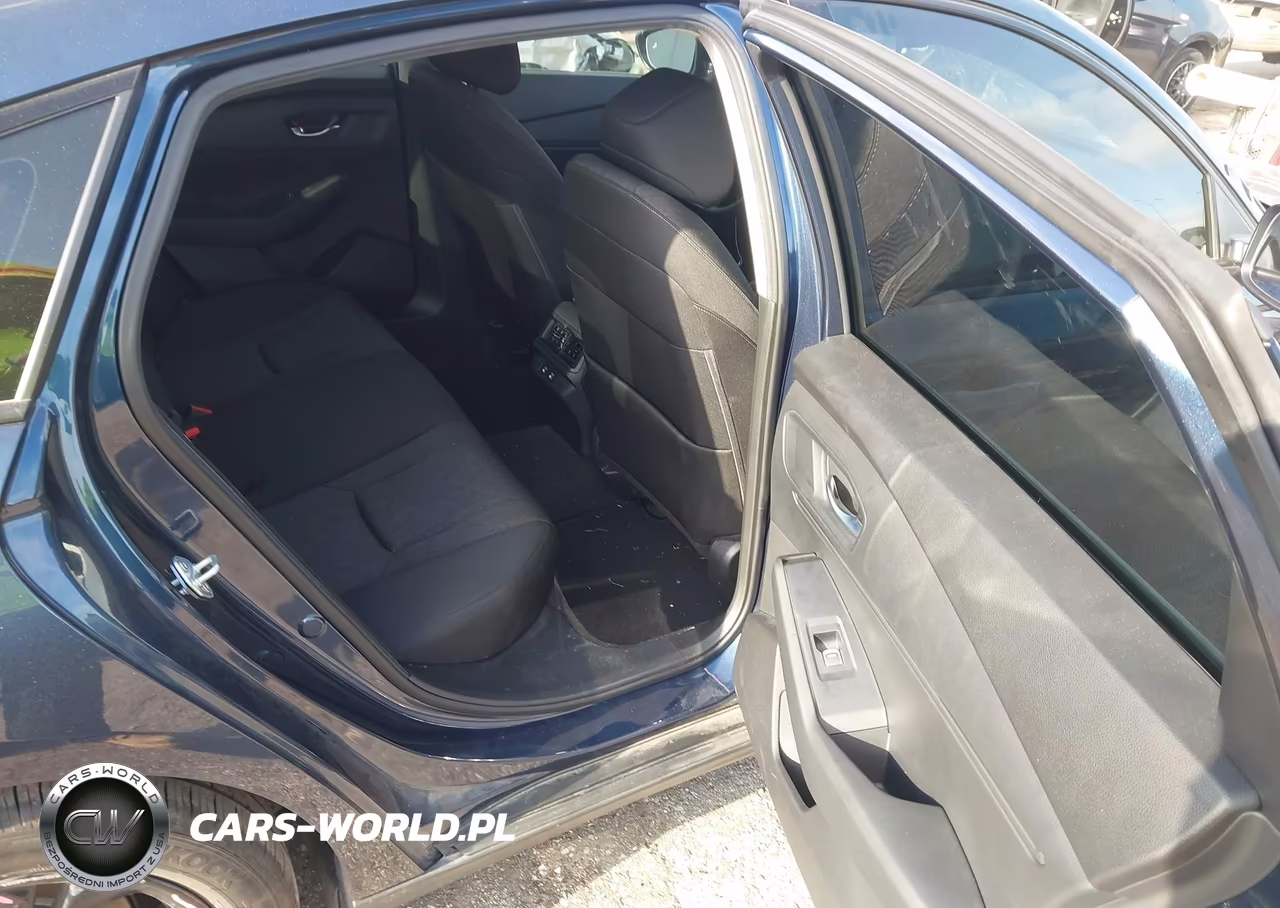 2025 Honda Accord Se VIN:1HGCY1F42SA068143 - 8