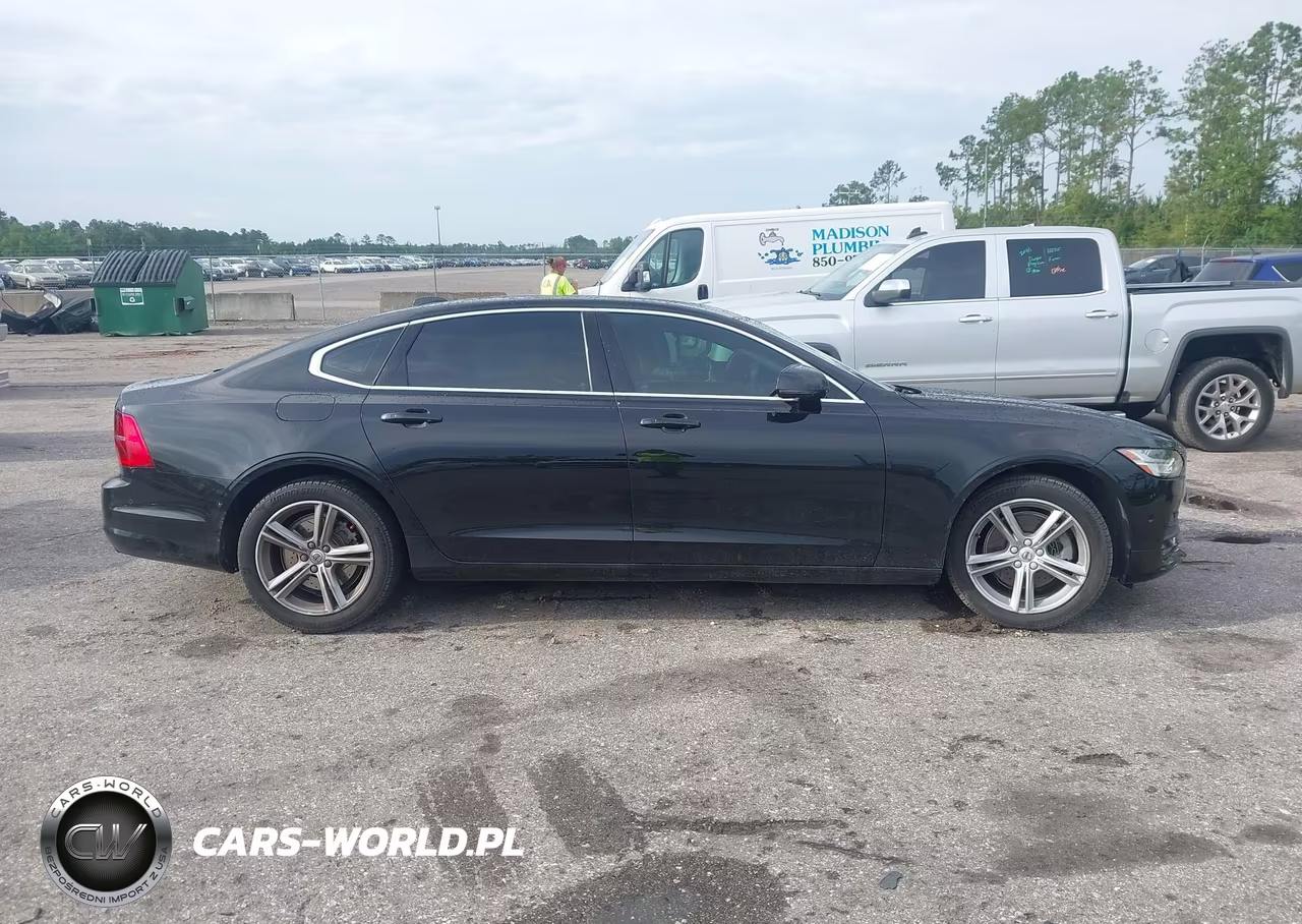 2018 Volvo S90 T5 Momentum VIN:LVY982MKXJP028817 - 13