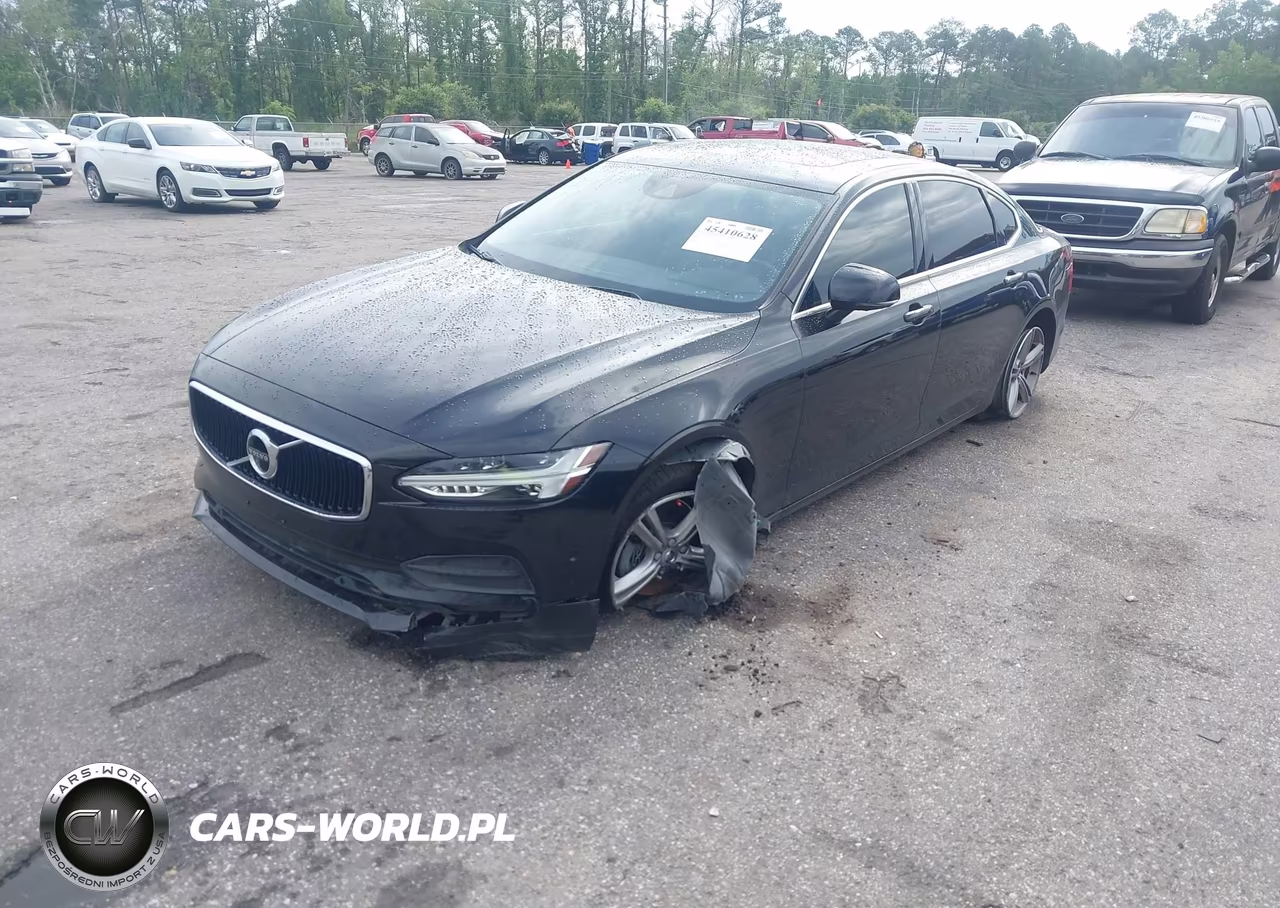 2018 Volvo S90 T5 Momentum VIN:LVY982MKXJP028817 - 2