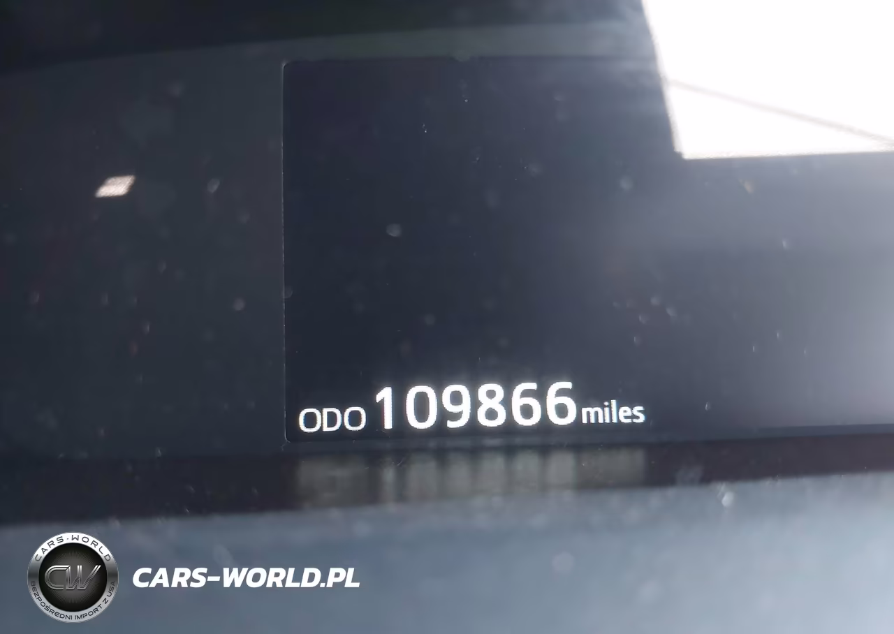 2020 Toyota Prius Xle Awd-E VIN:JTDL9RFU5L3019972 - 14