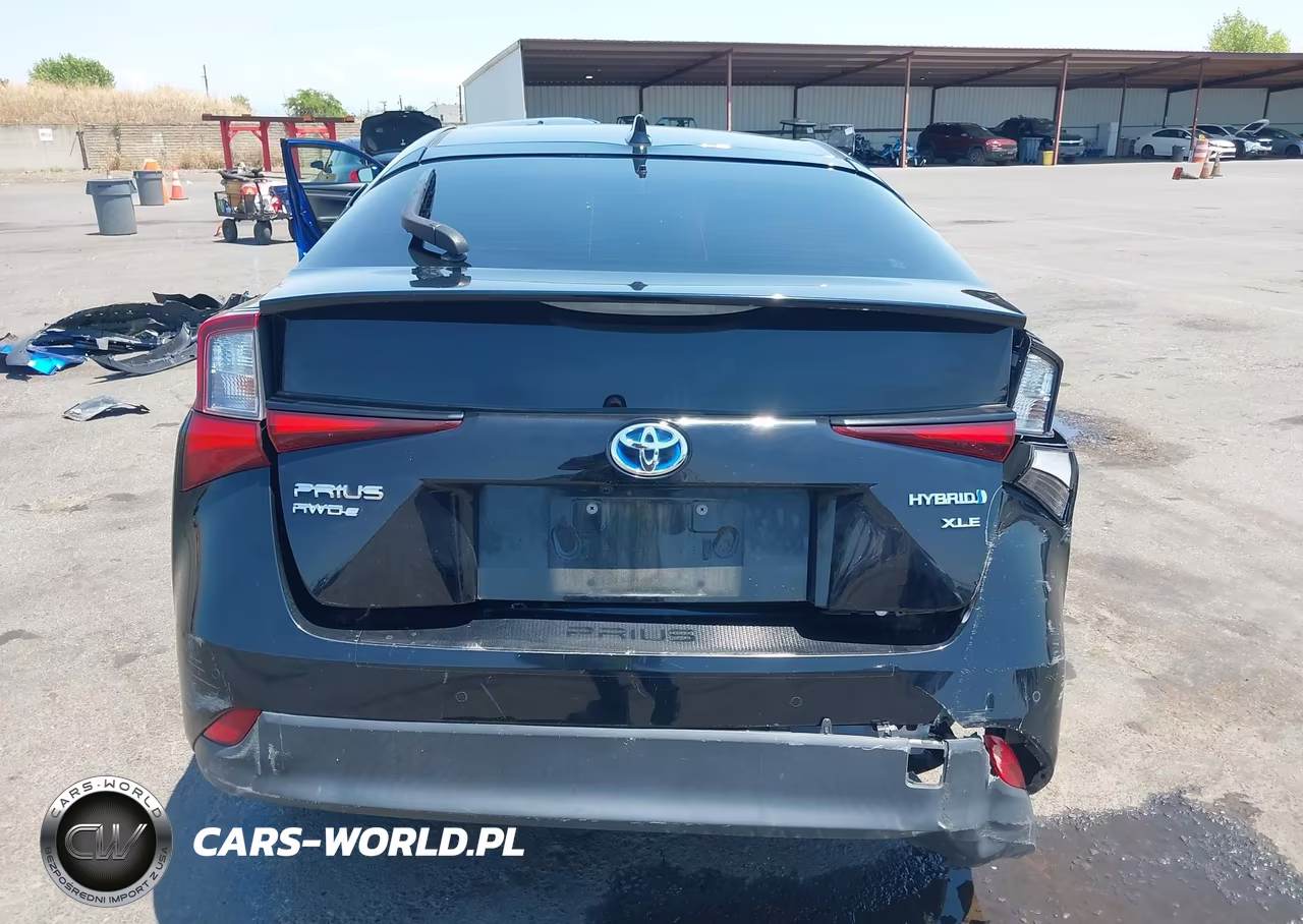 2020 Toyota Prius Xle Awd-E VIN:JTDL9RFU5L3019972 - 15
