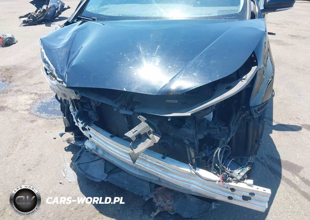 2020 Toyota Prius Xle Awd-E VIN:JTDL9RFU5L3019972 - 6