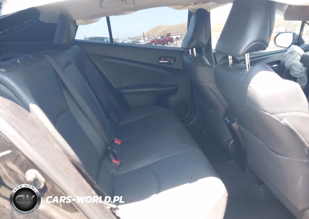 2020 Toyota Prius Xle Awd-E VIN:JTDL9RFU5L3019972 - 8