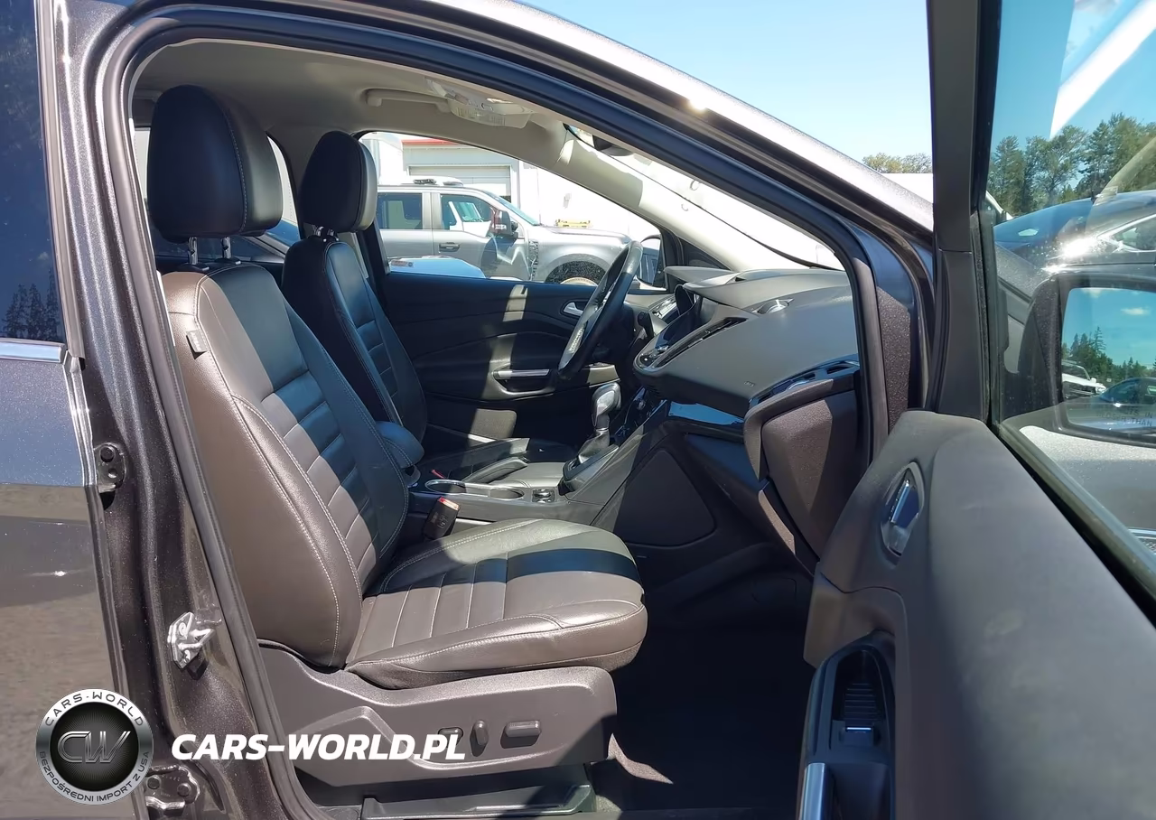 2015 Ford Escape Titanium VIN:1FMCU9JX6FUB06001 - 17