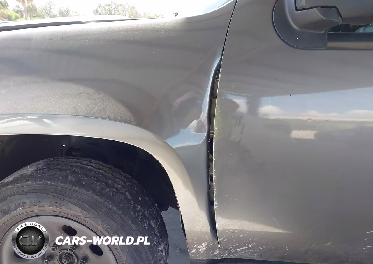 2010 Chevrolet Tahoe Special Services VIN:1GNUKAE01AR265394 - 14