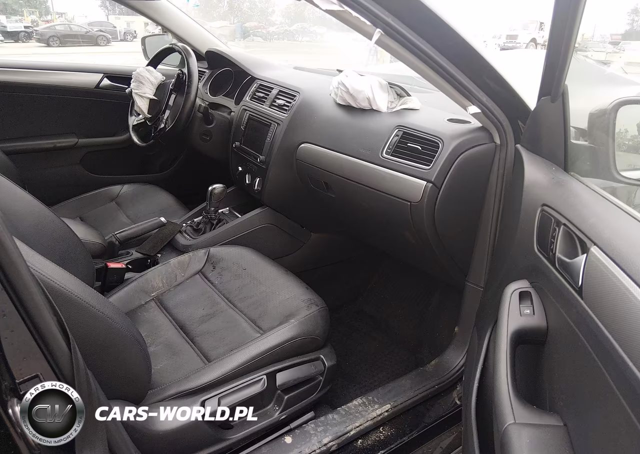 2018 Volkswagen Jetta 1.4T Se-1.4T Wolfsburg Edition VIN:3VWDB7AJ4JM225710 - 5