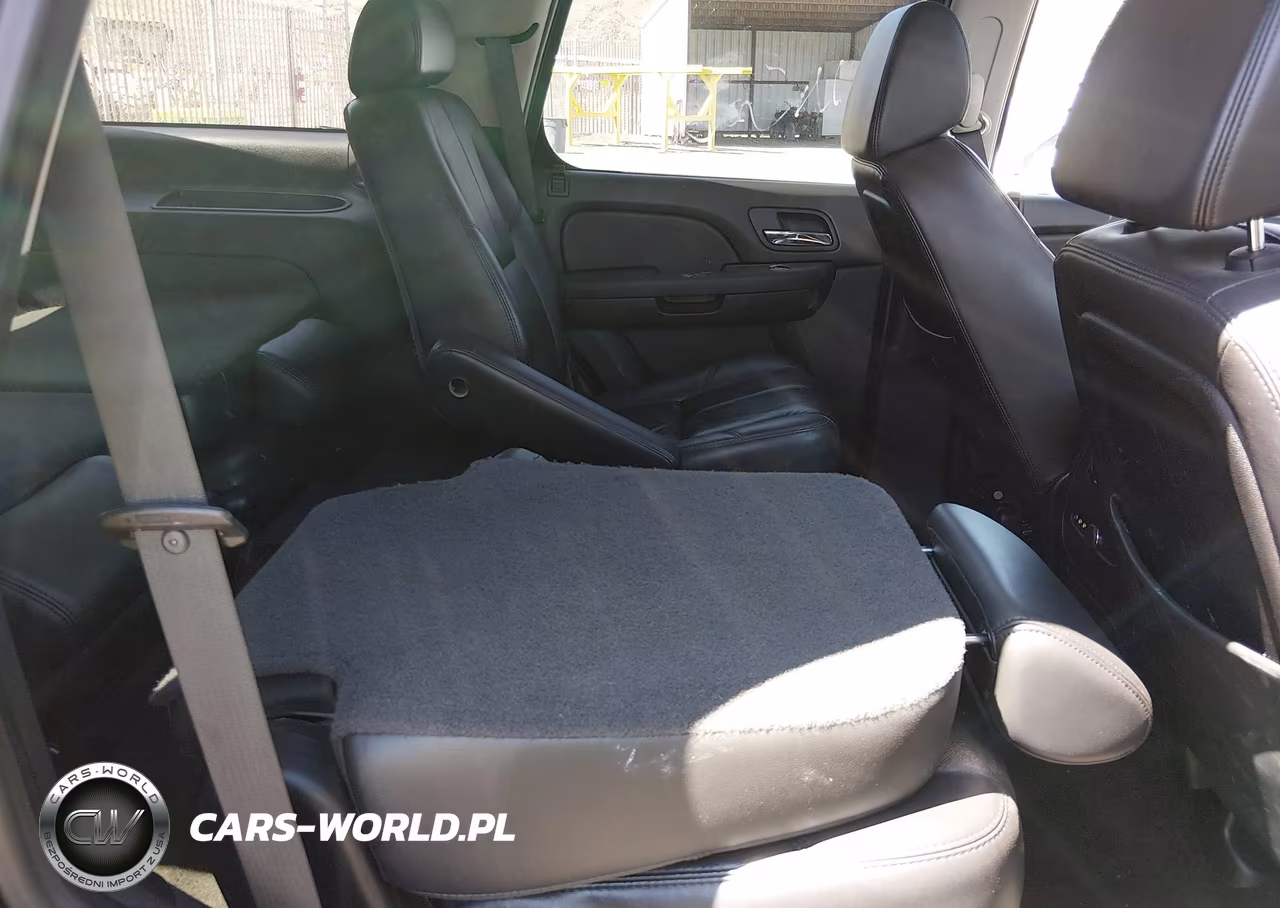 2007 Chevrolet Tahoe Lt VIN:1GNFK13057R428388 - 8