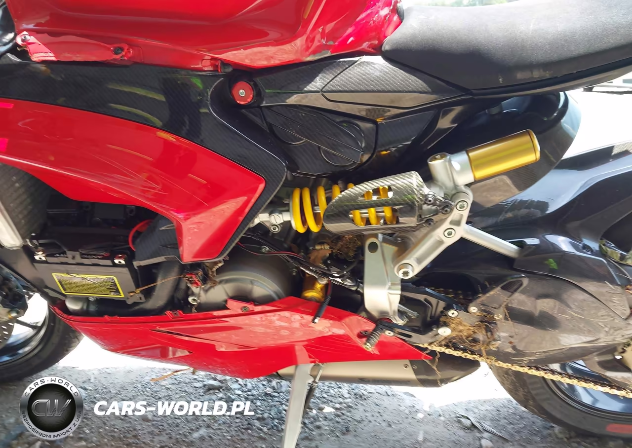 2021 Ducati Panigale V2 VIN:ZDMHAATW7MB002350 - 9
