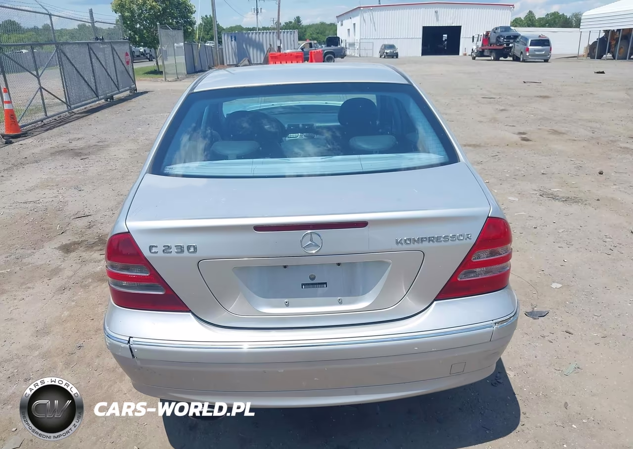 2004 Mercedes-Benz C 230 Kompressor Sport-Sport VIN:WDBRF40J34F487914 - 17