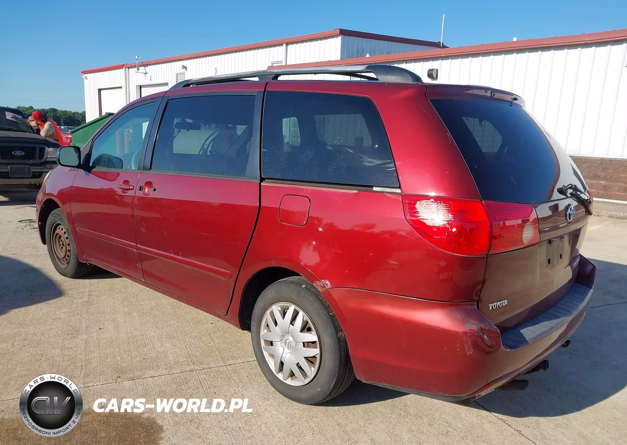 2009 Toyota Sienna Le VIN:5TDZK23C99S277551 - 3