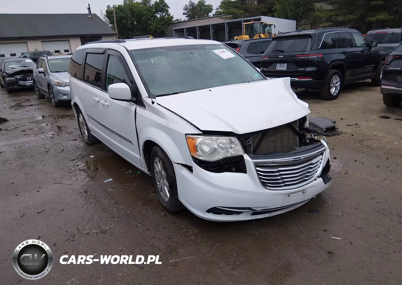 2014 Chrysler Town & Country Touring – zdjęcie 1 z 16