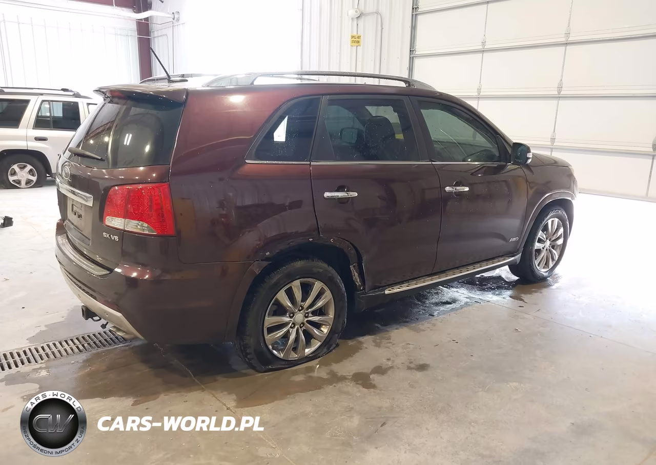 2013 Kia Sorento Sx V6 VIN:5XYKWDA25DG319943 - 4
