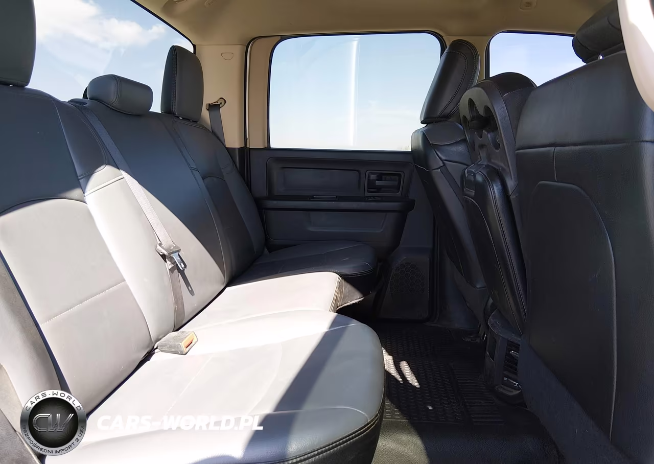 2020 Ram 2500 Tradesman 4X4 6'4 Box VIN:3C6UR5CL6LG125425 - 8